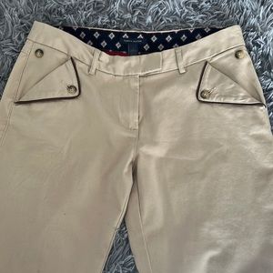 Women’s Tommy Hilfiger Khakis. Size 6.